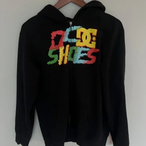 Dc tröja - Stl XL sitter som M Köpt secondhand 