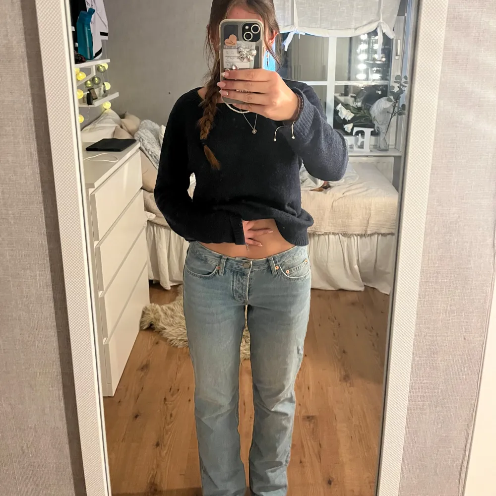 ”Icon” jeans från lager💕 lågmidjade storlek S.. Jeans & Byxor.