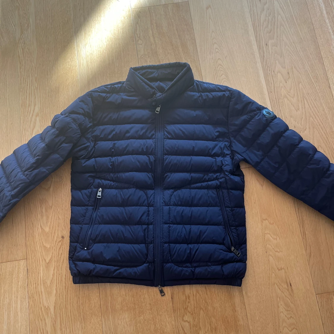 Moncler jacka - 90