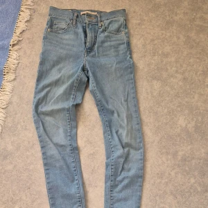 Levis super skinny - Jättefina