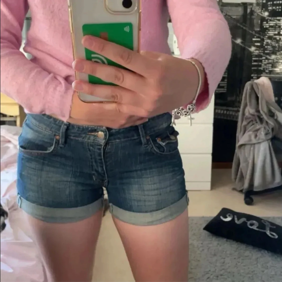 Low waist jeans shorts - 90