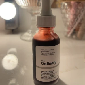 The ordinary blodmask - Använd en gång så nästan som helt ny!