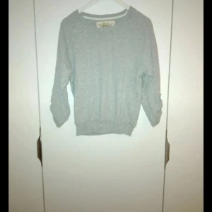 Tröja frpn Wrangler - Mycket fint skick Trekvartsärmar  Skönt material och sitter fint