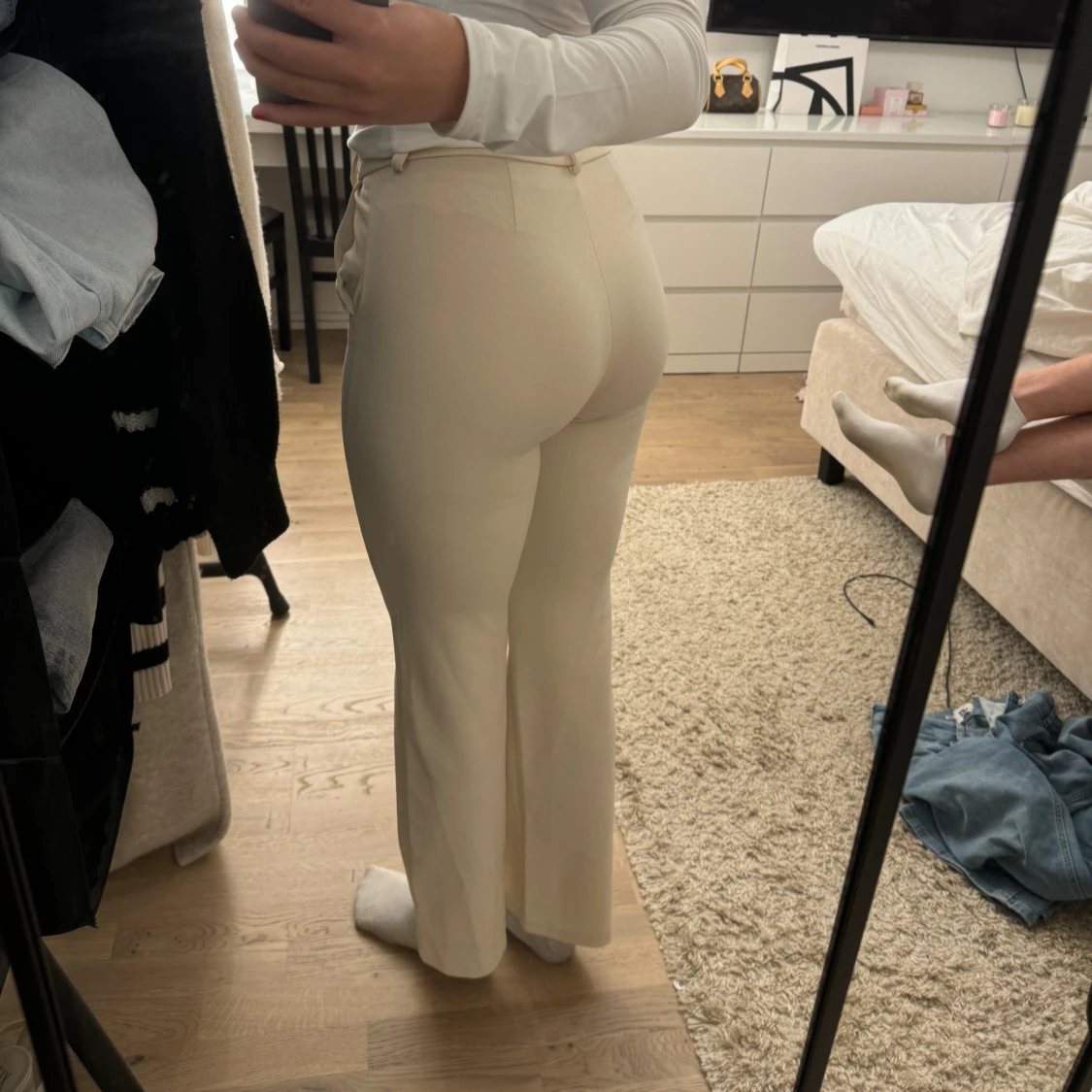 Beige kostymbyxor  - 90