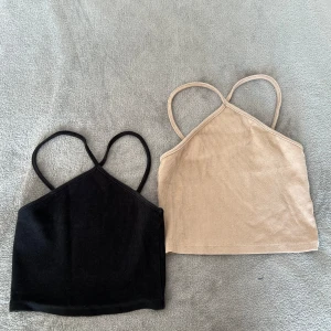 Festtopp zara - Säljer nu mina två zara festtoppar, som aldrig kommit till användning därav helt nya. Storlek s. Säljer en för 50kr och båda för 75kr. Nypris 199kr/st☺️