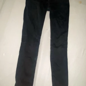 Svarta skinny jeans bikbok - Använd, månader gammalt, storlek S