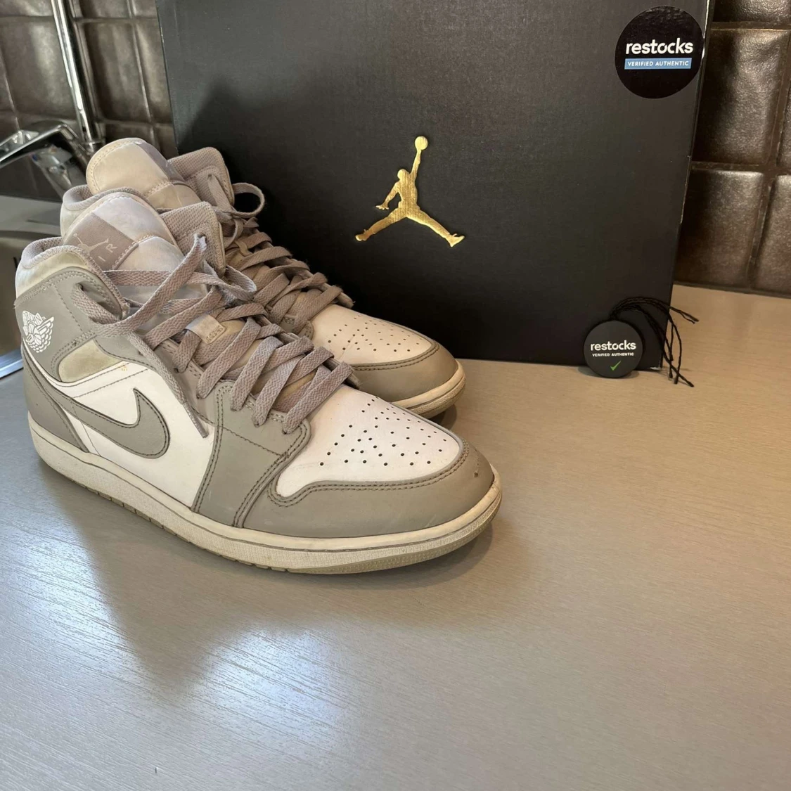 Jordan 1 ”mid” Linnen