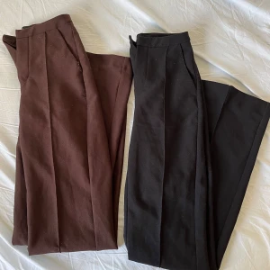 Kostymbyxor - Kostymbyxor med bootcut från Gina i brunt och svart båda i stl XXS. Sitter sjukt bra på🤍99 kr styck 