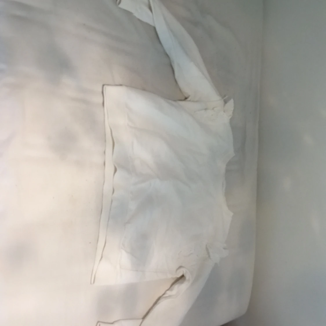 Tjocktröja med spets