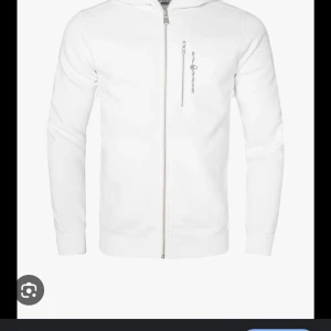 Sail racing - säljer min vita sail racing kofta!💓