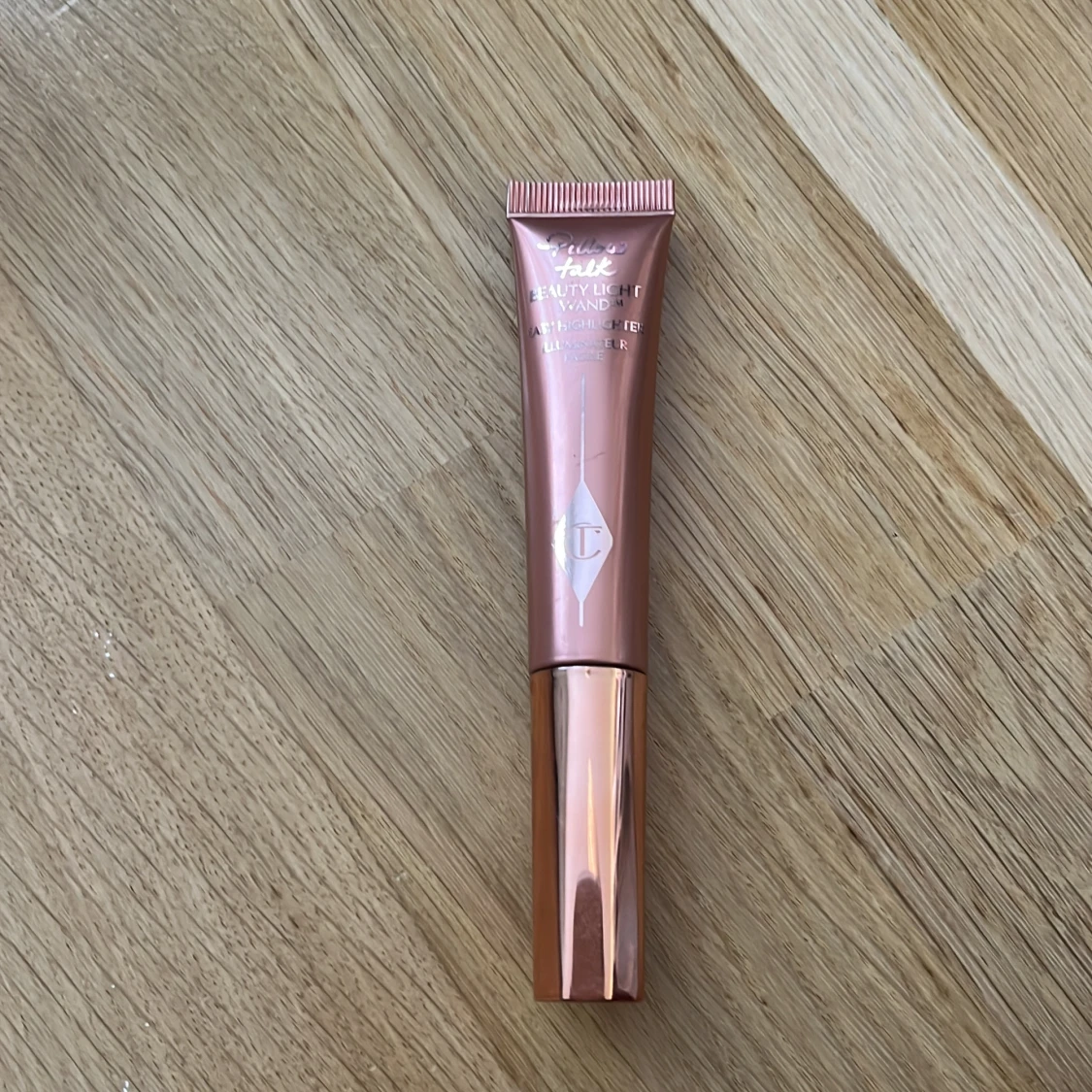 Pillow talk highlighter wand 