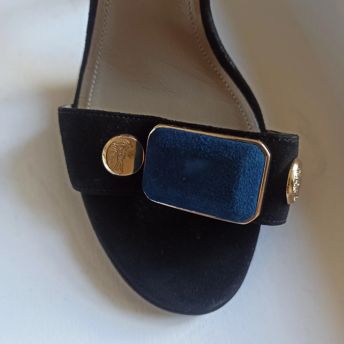 Äkta läder Versace mörkblå och svarta högklackade skor - 92