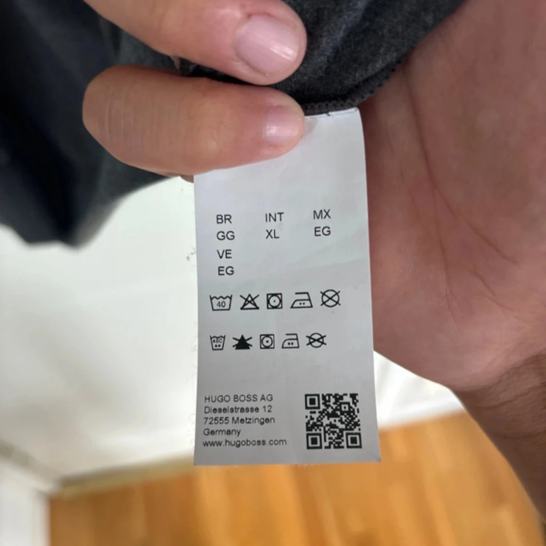 Grå hoodie från Boss - 91