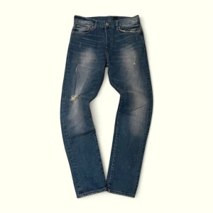 Hysteric Glamour Type Jeans - Längd: 102cm, Midja: 39cm, Benöppning: 16cm💯Obs inte riktig hysteric glamour👍kom dm vid fler frågor🙏