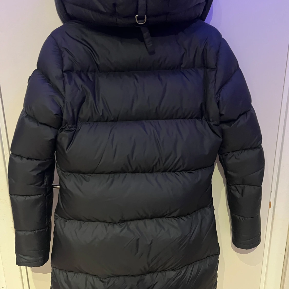 Svart dunjacka från Cedrico - 1