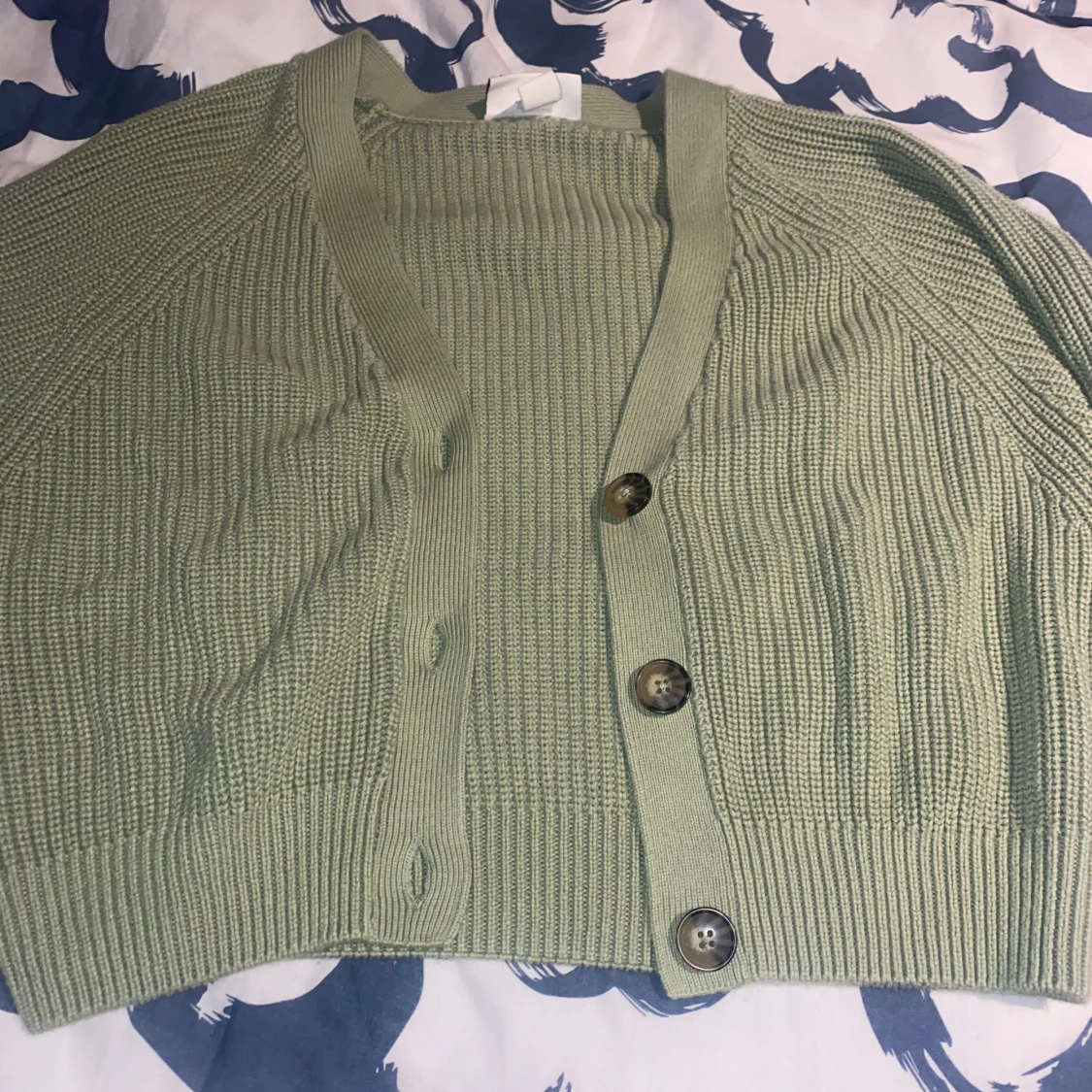 Grön ribbad kofta från Monki - 2