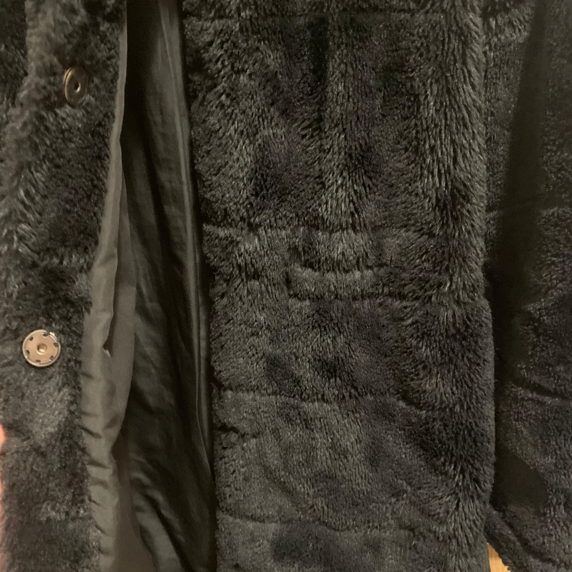 Svart pälsjacka - 90