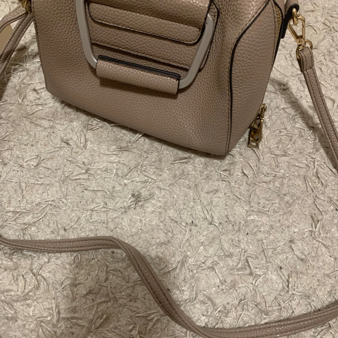 Grå/beige handväska - 91