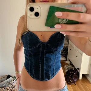 Jeans topp - Cool jeans topp/korsett💙