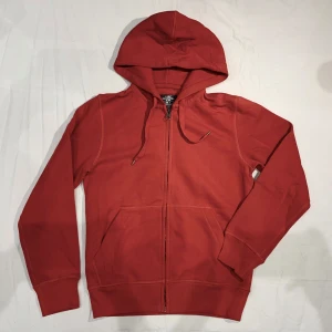 Oversized zip-up från gamla H&M🤩 - Superfin och mysig! Märkt som strl S men passar mig perfekt som är XS-S❣️ Inga uppenbara defekter