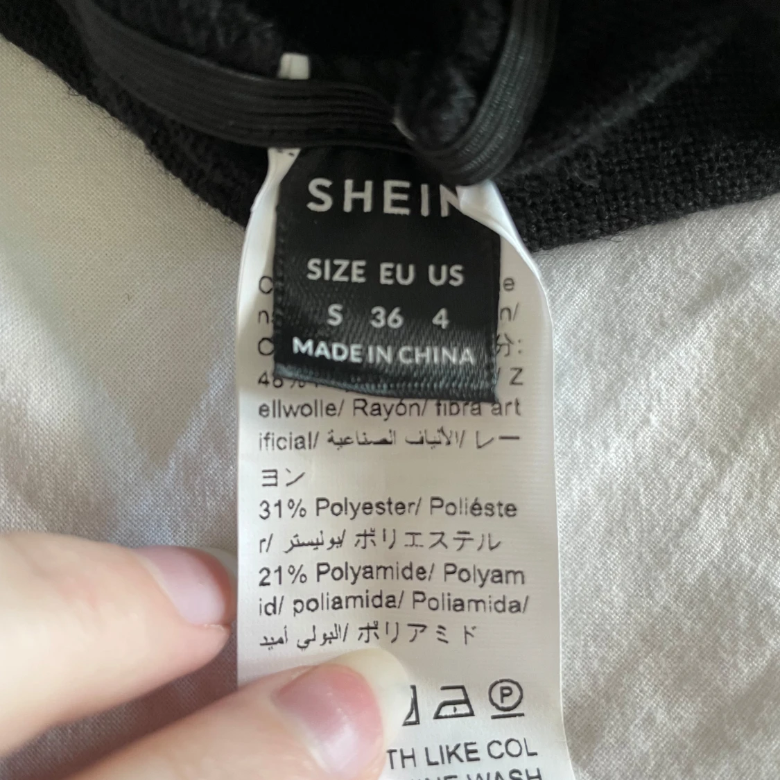 Svart offshoulder topp från Shein - 91