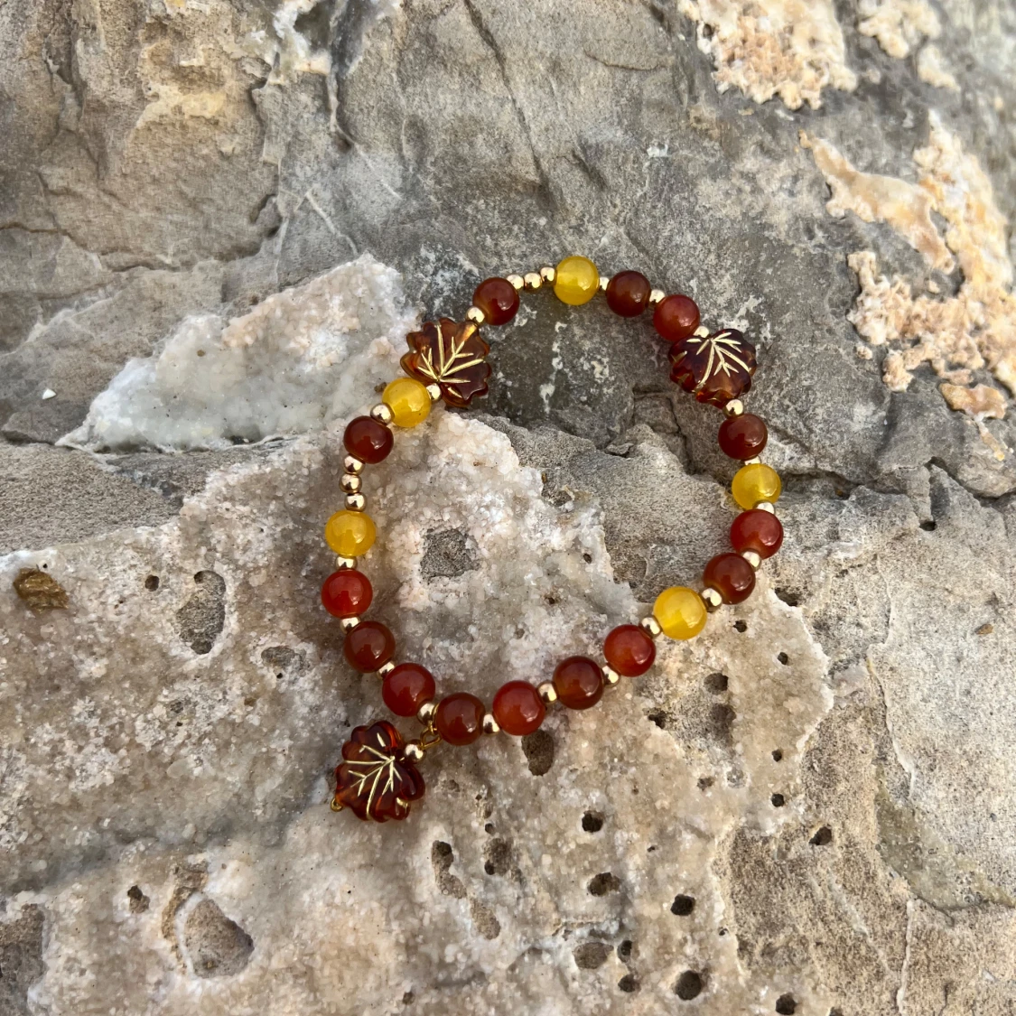 Handgjort armband  - 92