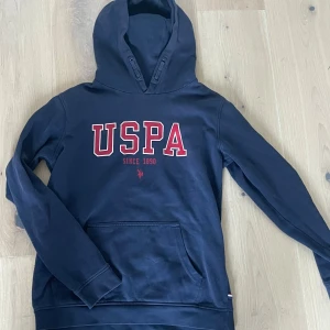 US polo assn hoodie - US polo assn hoodie  Bra skick Strl S