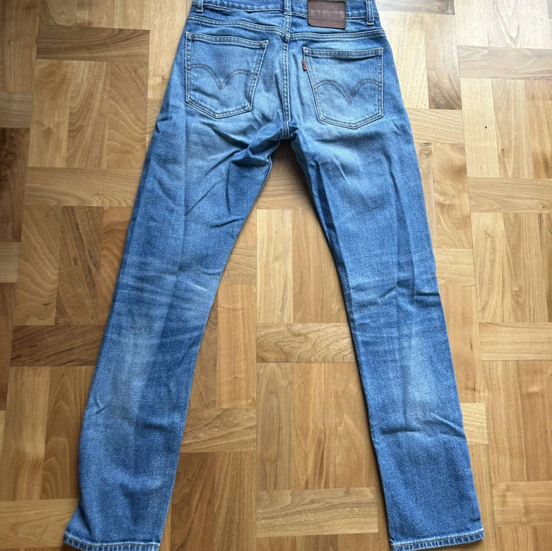 Levis jeans  - 90