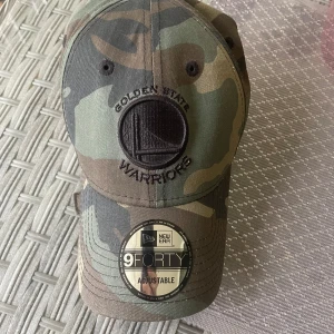 New era camo keps - Bra skick, inga defekter