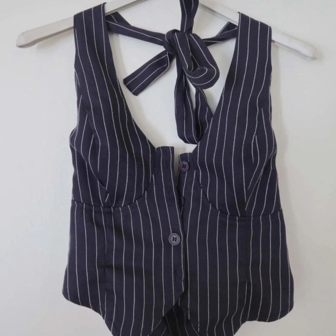 Svart randig topp - 92