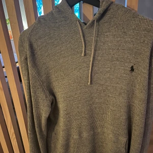 RL hoodie  - Säljer min RL hoodie riktigt snygg och perfekt till hösten, hör av dig vid frågor 