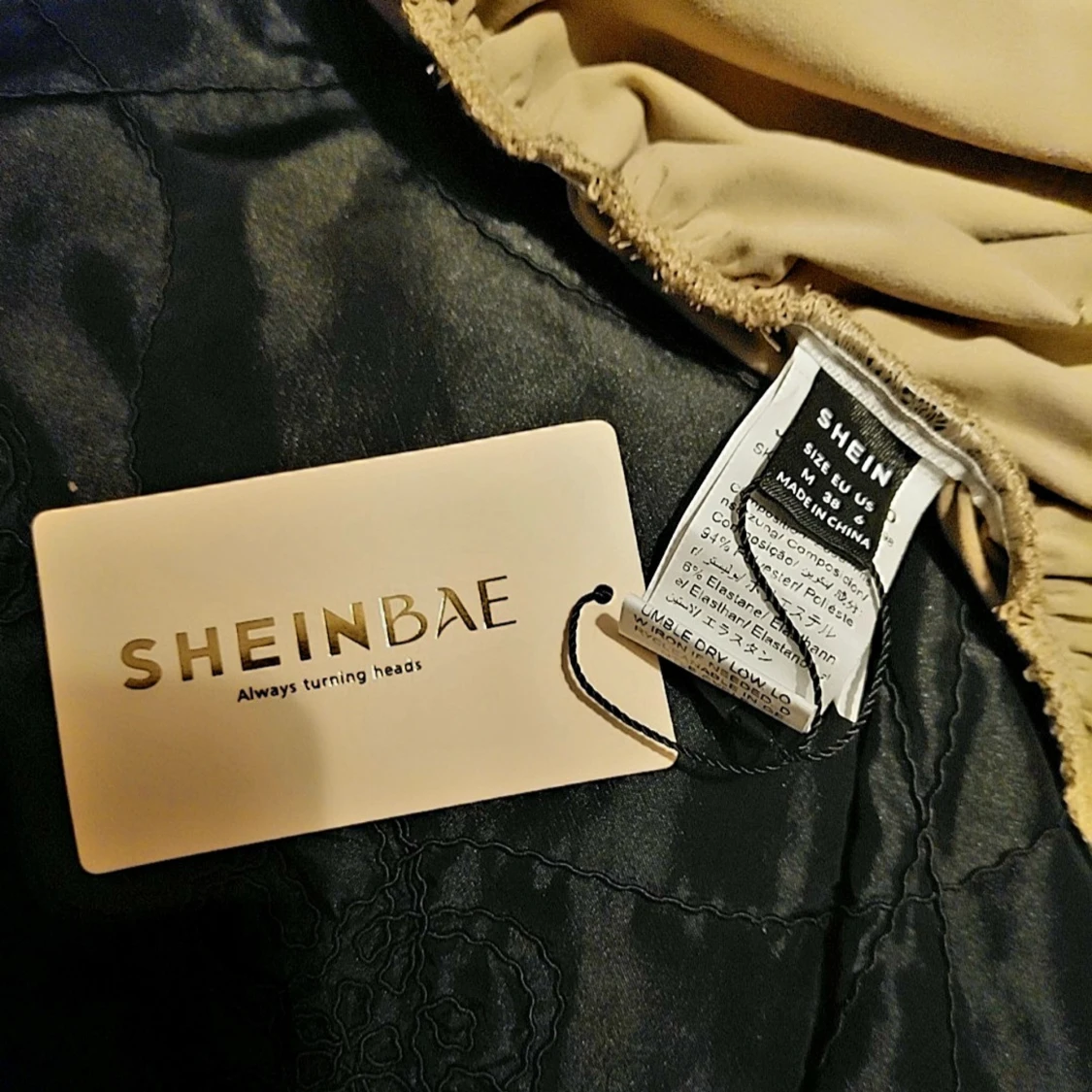 Off sholders klänning  - 92