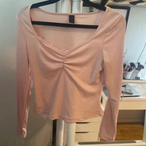 Rosa topp - Jättefin använd några gånger 