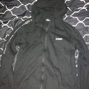 Mckenzie hoodie  - .