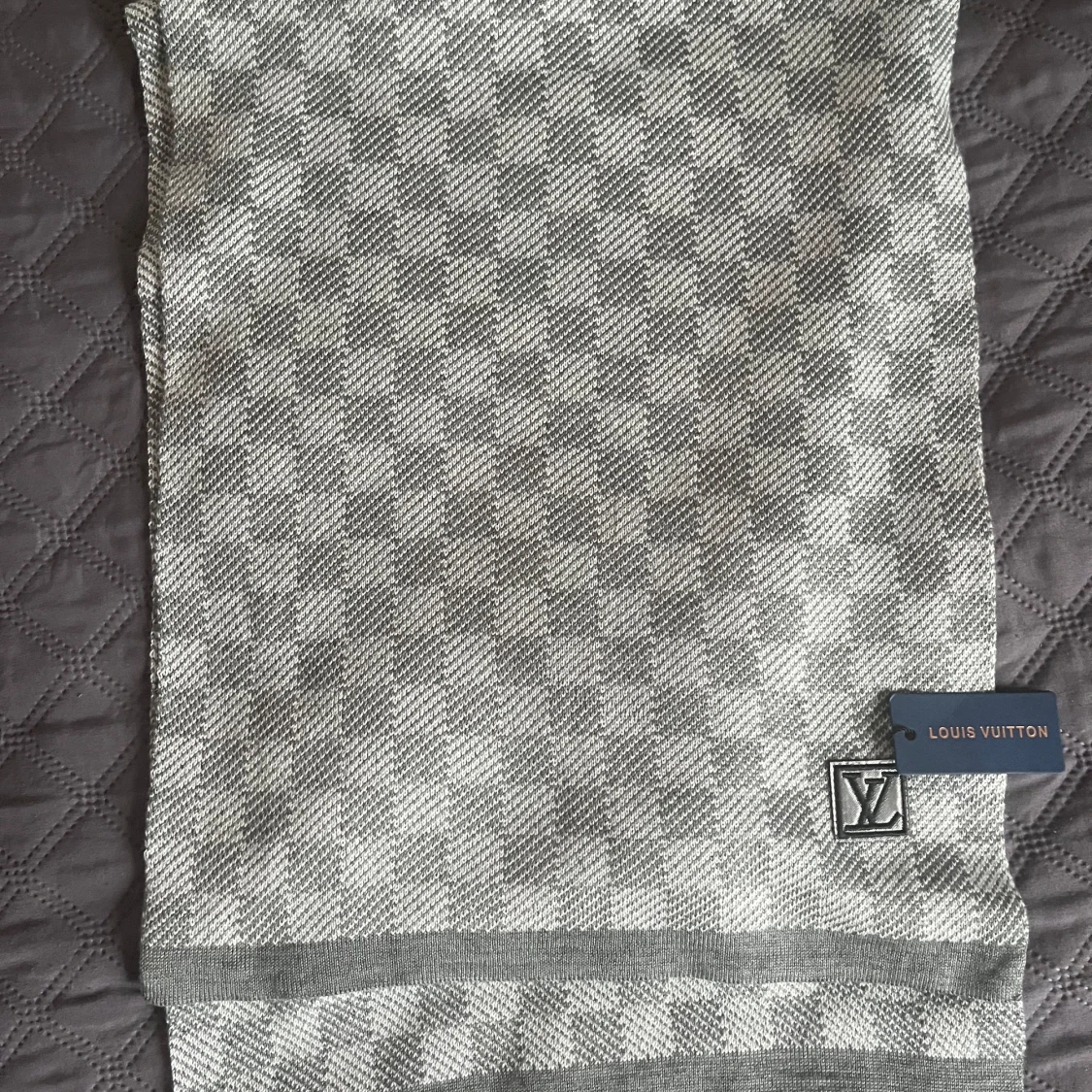 Louise Vuitton  - 91