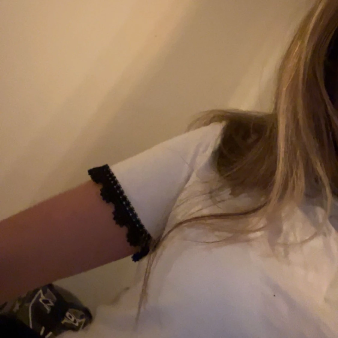 snygg teöja med detaljer  - 90