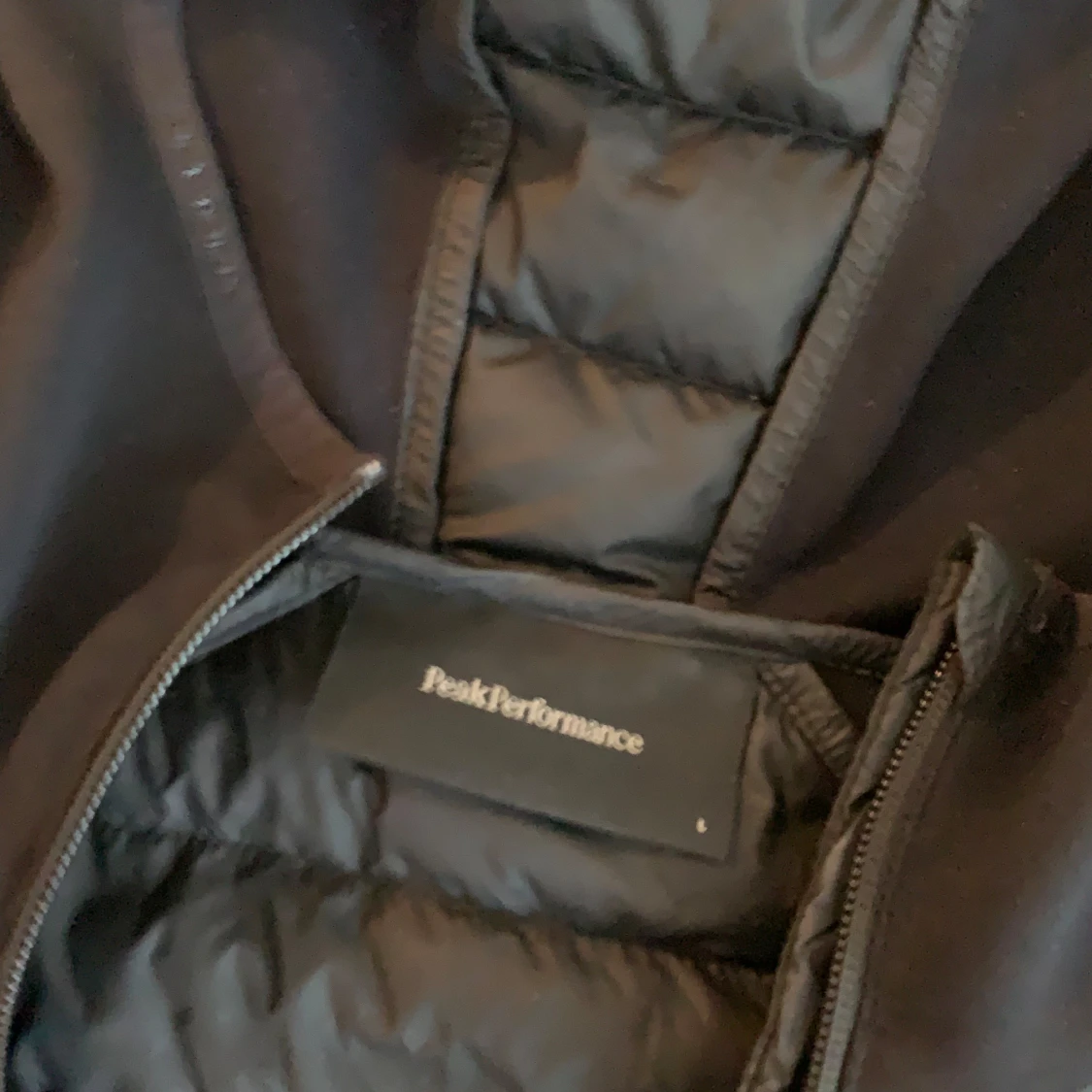 Svart jacka från Peak Performance - 90