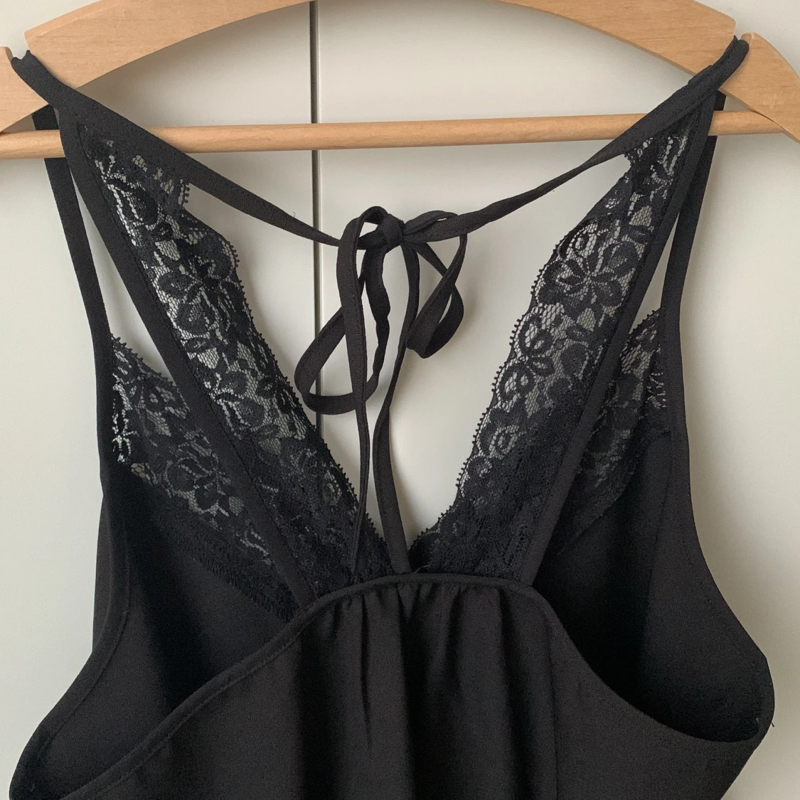 Svart spetslinne  - 92