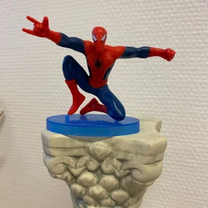 Spindelmannen Ornament / Tårta Dekoration  - Mått ca 13.00*6.00 cm / st  39kr/st  Finns fler kvar, samma frakt 