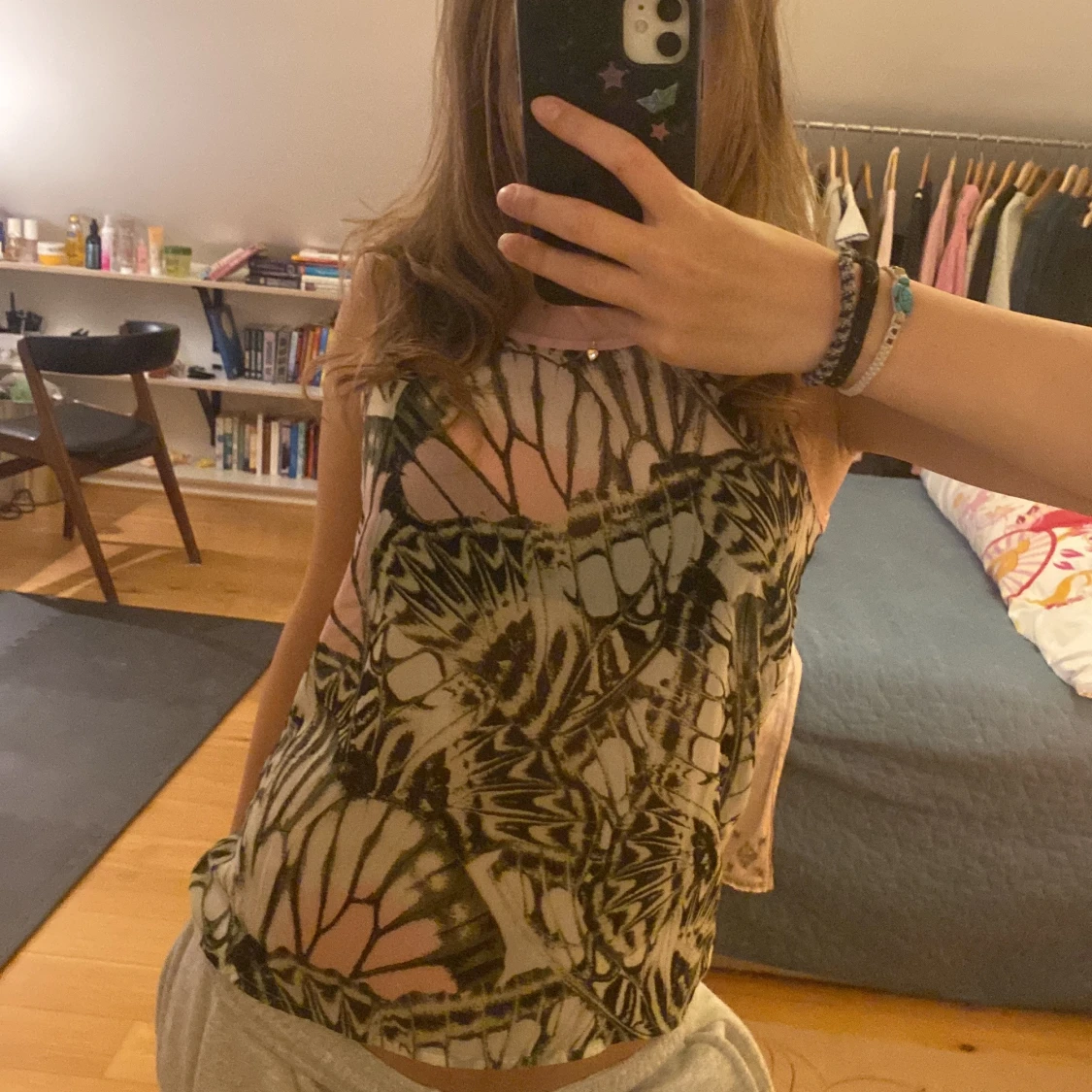 Mönstrad ärmlös topp