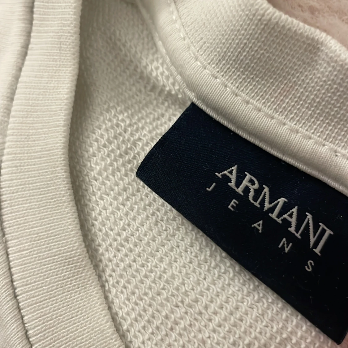 Vit tröja från Armani jeans - 91