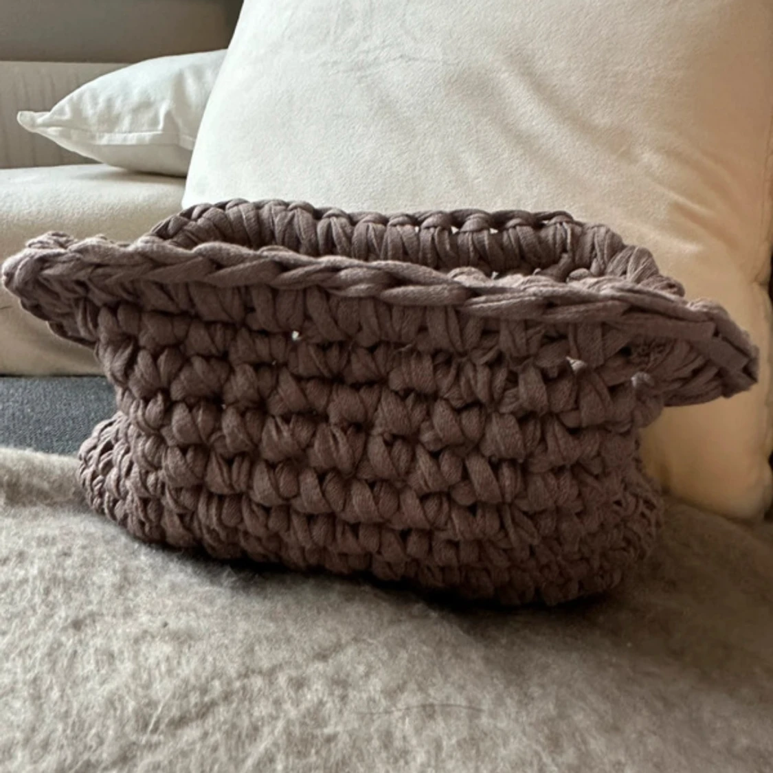 Ljusbrun virkad väska - 92