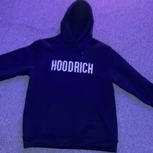 Hoodrich tröja helt ny  - Storlek L Helt ny 