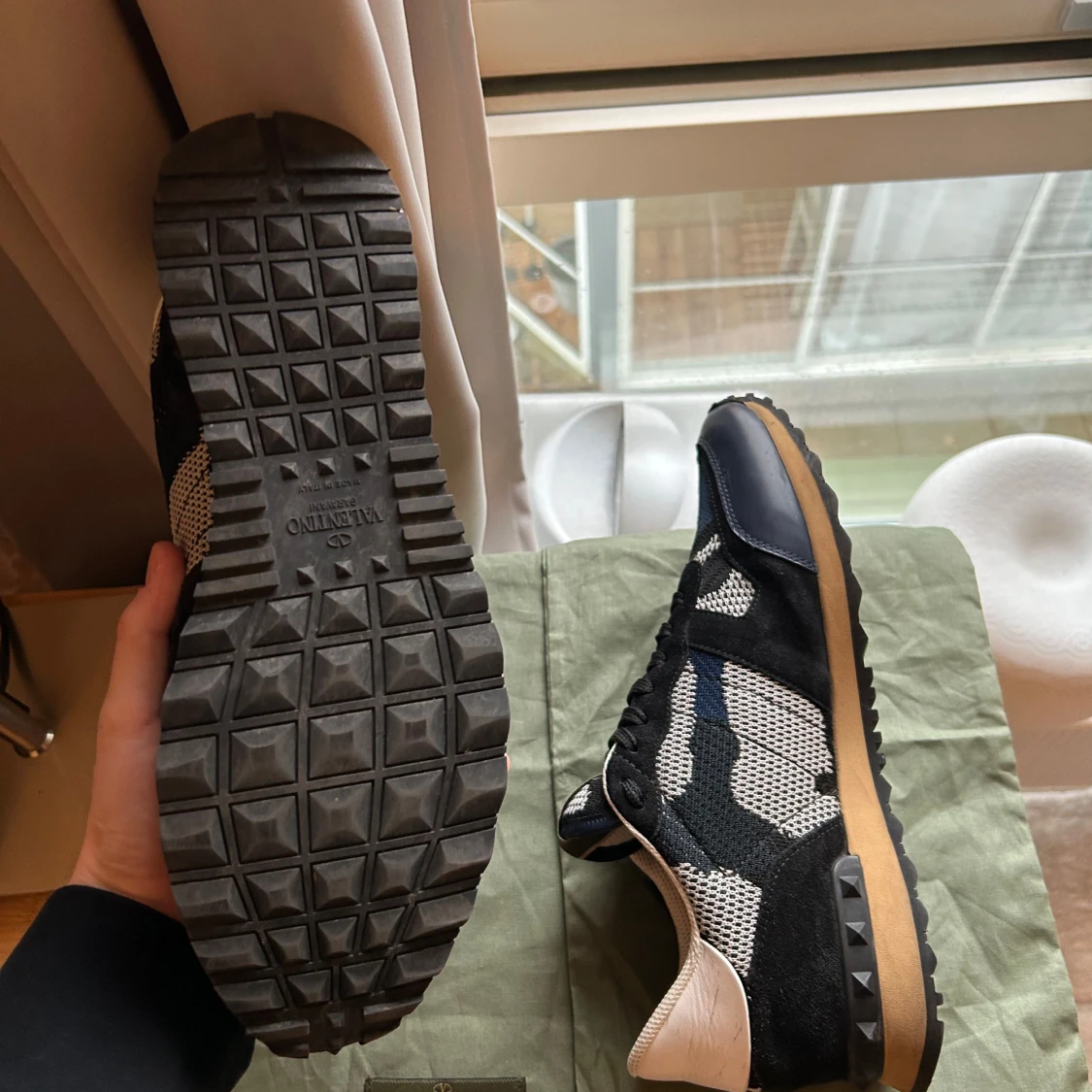 Valentino rockrunners  - 90