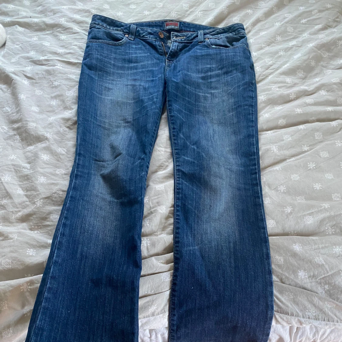 Lågmidjade jeans