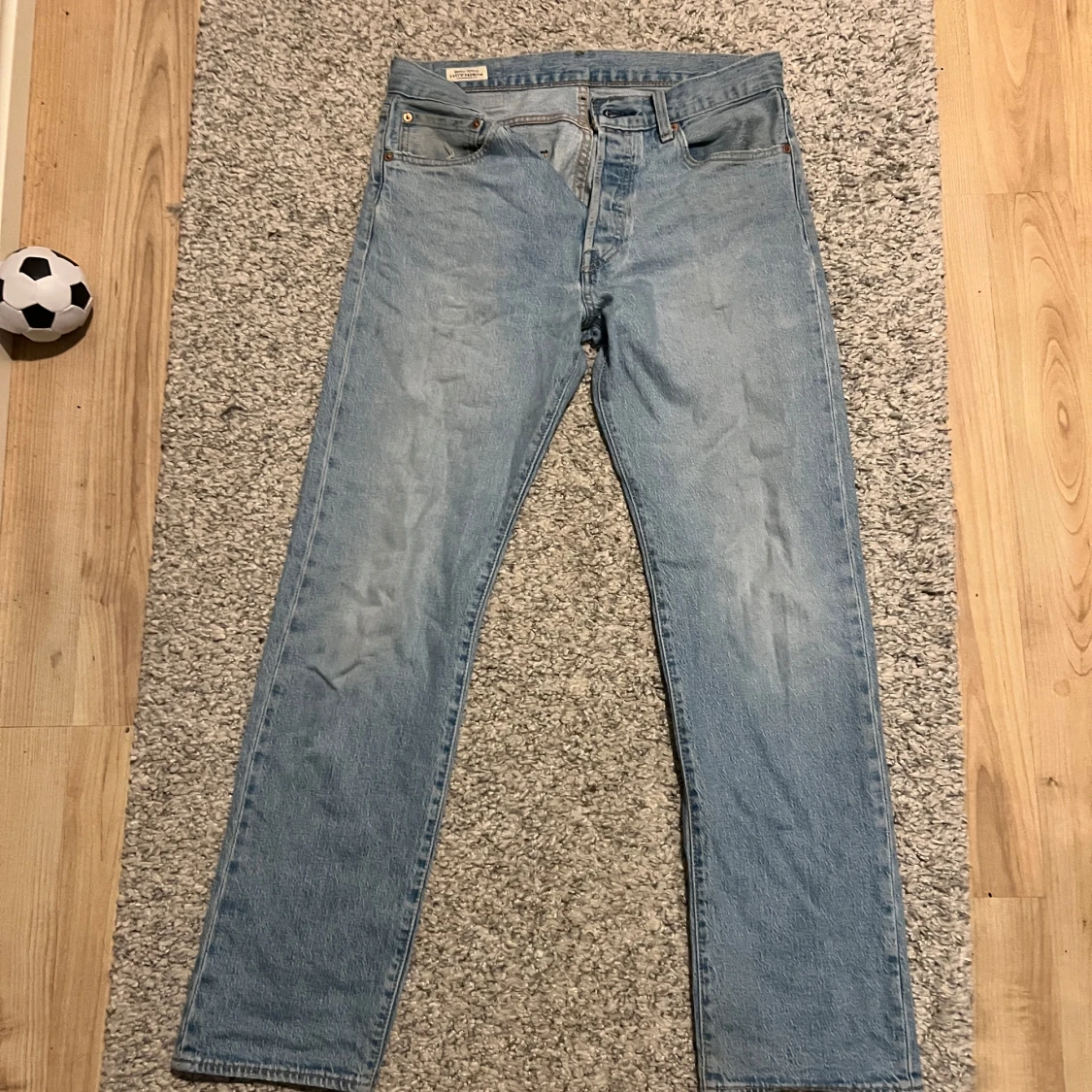 Ljusblå jeans från Levi's 501