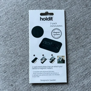 Holdit magnetplattor  - Extra magnetplattor till magnethållare i bilen till mobilen. Dessa är helt oöppnade och oanvända