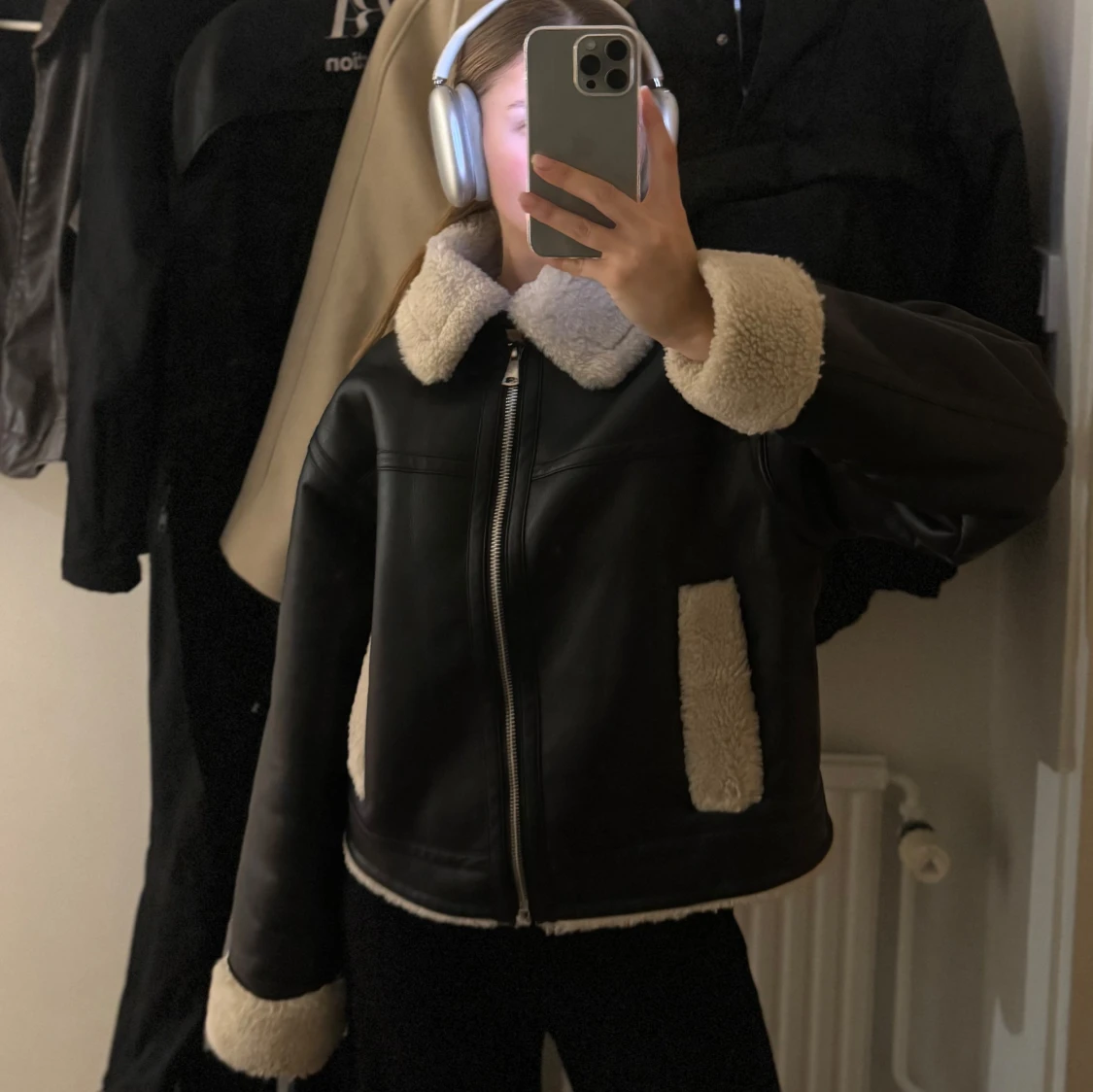 Svart jacka med foder från NA-KD - 91