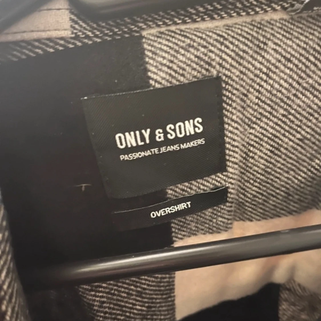 Svartvit rutig overshirt från Only & Sons - 91