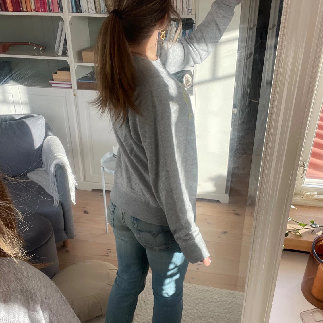 Grå sweatshirt från GANT - 90